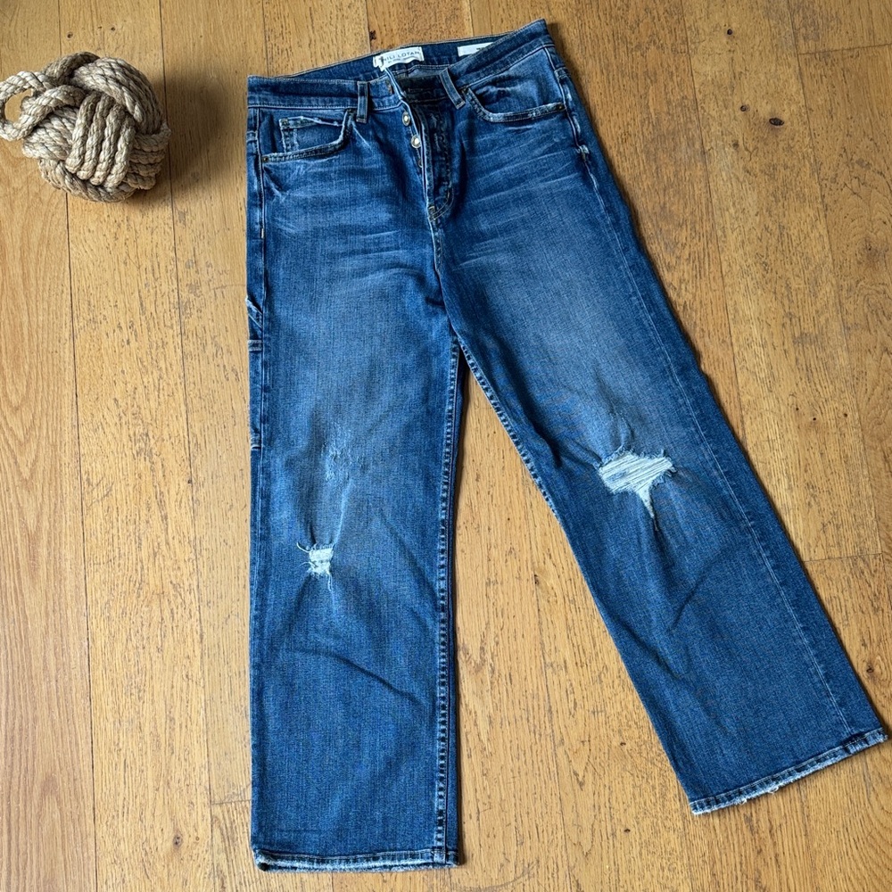 NILI LOTAN Violette Women's Jeans with distressing and button fly closure